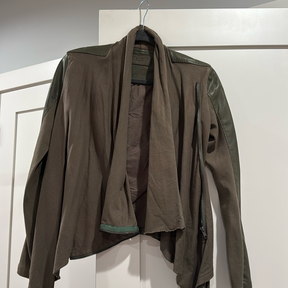 Army green BLANKNYC jacket xs